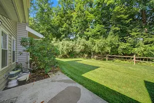 25 Pelican Point, Hampton Township, NJ 07860 - Photo 15