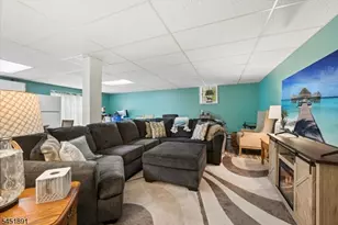 19 Mohawk Ave, Hopatcong, NJ 07843 - Photo 33