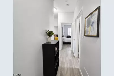443-445 Springfield Ave #2C, Summit, NJ 07901 - Photo 3