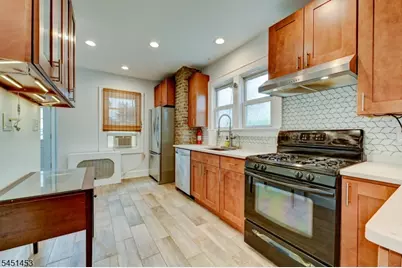131 Grove St, North Plainfield, NJ 07060 - Photo 21