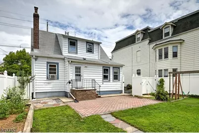 131 Grove St, North Plainfield, NJ 07060 - Photo 47