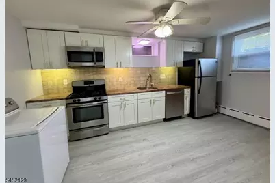 687 Midland Ave #1, Garfield, NJ 07026 - Photo 5