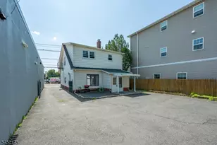 106 Broughton Ave, Bloomfield, NJ 07003 - Photo 25