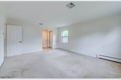 11 Fox Run Dr, East Hanover Township, NJ 07936 - Photo 19
