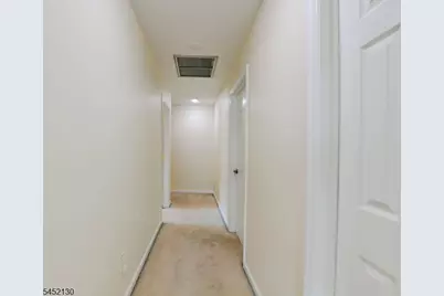 11 Fox Run Dr, East Hanover Township, NJ 07936 - Photo 11
