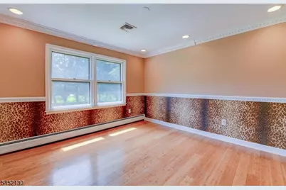 11 Fox Run Dr, East Hanover Township, NJ 07936 - Photo 9
