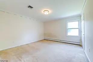 11 Fox Run Dr, East Hanover Township, NJ 07936 - Photo 13