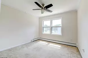 11 Fox Run Dr, East Hanover Township, NJ 07936 - Photo 15