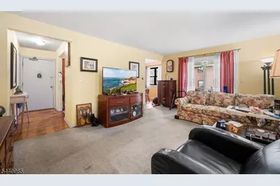1300 Rock Ave #F5, North Plainfield, NJ 07060 - Photo 13