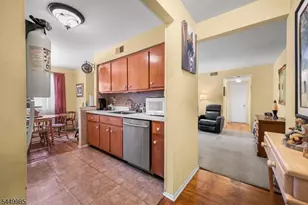 1300 Rock Ave, North Plainfield, NJ 07060 - Photo 5