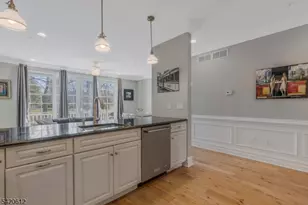 8 Schmidt Cir, Watchung, NJ 07069 - Photo 7