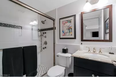 8 Schmidt Cir, Watchung, NJ 07069 - Photo 23