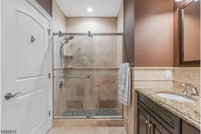 8 Schmidt Cir, Watchung, NJ 07069 - Photo 21