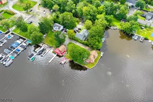 8 Shallow Cove Rd, Jefferson Township, NJ 07849 - Photo 5