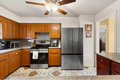 504 Walnut St, Roselle, NJ 07203 - Photo 13