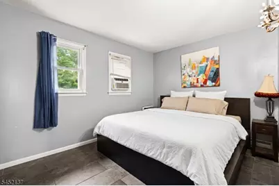 504 Walnut St, Roselle, NJ 07203 - Photo 25