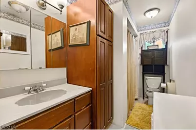 504 Walnut St, Roselle, NJ 07203 - Photo 19