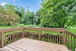 8 Edith Pl, Franklin Township, NJ 08873 - Photo 35