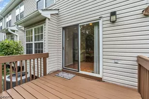 8 Edith Pl, Franklin Township, NJ 08873 - Photo 37