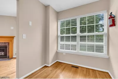 8 Edith Pl, Franklin Township, NJ 08873 - Photo 15