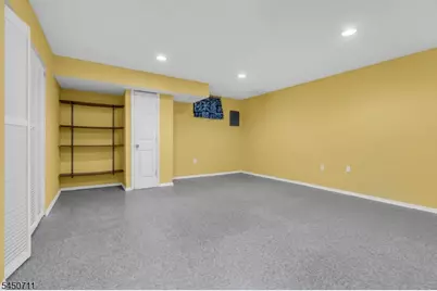 8 Edith Pl, Franklin Township, NJ 08873 - Photo 19