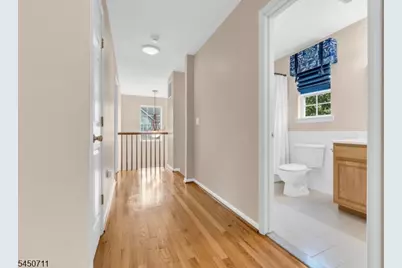 8 Edith Pl, Franklin Township, NJ 08873 - Photo 33