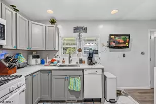 97 Wabash Ave, Paterson, NJ 07503 - Photo 7
