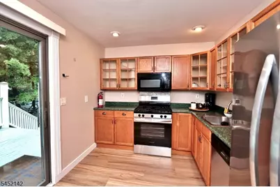 44 Christopher St #1, Montclair, NJ 07042 - Photo 9