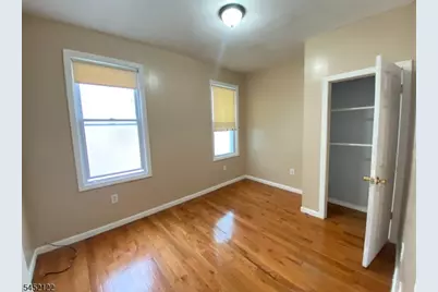 186 Oakwood Pl #1, Orange, NJ 07050 - Photo 11