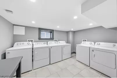 11 Evergreen Ave, Bloomfield, NJ 07003 - Photo 23