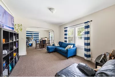 11 Evergreen Ave, Bloomfield, NJ 07003 - Photo 11
