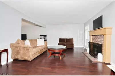 14 Birdseye Cir, Wayne, NJ 07470 - Photo 7
