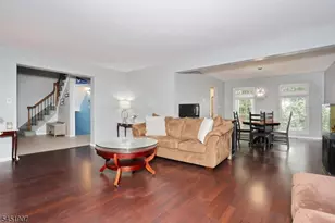 14 Birdseye Cir, Wayne, NJ 07470 - Photo 5