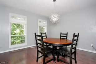 14 Birdseye Cir, Wayne, NJ 07470 - Photo 9