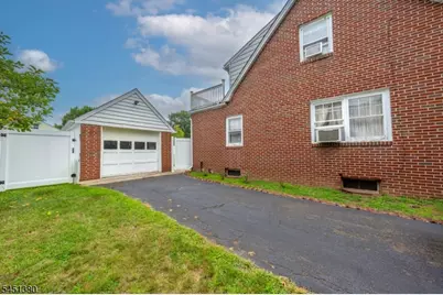 668 Greenbrook Rd, North Plainfield, NJ 07063 - Photo 23