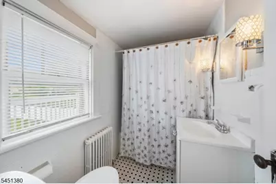 668 Greenbrook Rd, North Plainfield, NJ 07063 - Photo 15