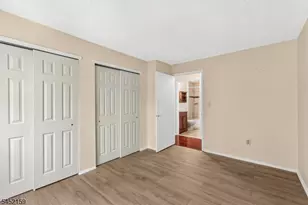 4006 Crawford Ct, Bridgewater, NJ 08807 - Photo 15