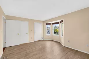 4006 Crawford Ct, Bridgewater, NJ 08807 - Photo 11