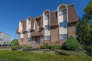 1150-1190 W St George B23B023, Linden, NJ 07036 - Photo 1