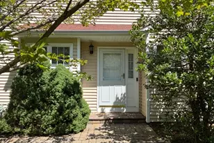 17 Choctaw Ridge Rd, Branchburg Township, NJ 08876 - Photo 3