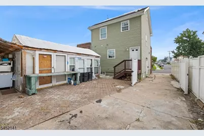 410 Bloy St, Hillside, NJ 07205 - Photo 11
