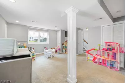 4 Huron Ave, Parsippany, NJ 07034 - Photo 21