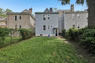 19 Nassau Pl, East Orange, NJ 07018 - Photo 33