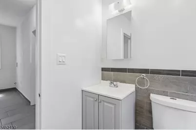 19 Nassau Pl, East Orange, NJ 07018 - Photo 17