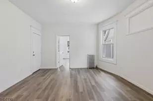 19 Nassau Pl, East Orange, NJ 07018 - Photo 5