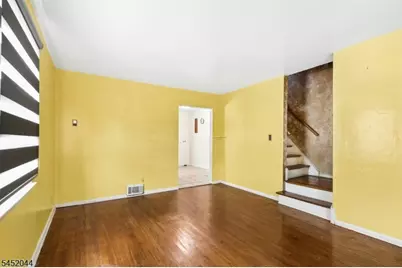 721 Union St, Linden, NJ 07036 - Photo 3