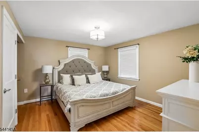 1661 Ramapo Way, Scotch Plains Township, NJ 07076 - Photo 13