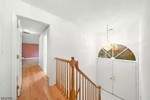 8 Beacon Hill Commons, Pompton Lakes, NJ 07442 - Photo 13
