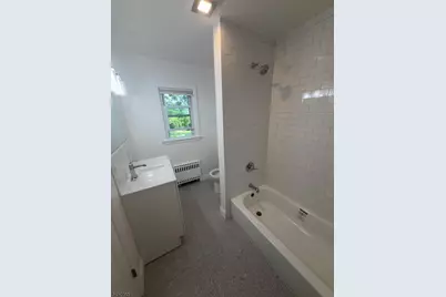 1016 Valley Rd, Wayne, NJ 07470 - Photo 11