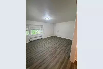 1016 Valley Rd, Wayne, NJ 07470 - Photo 7